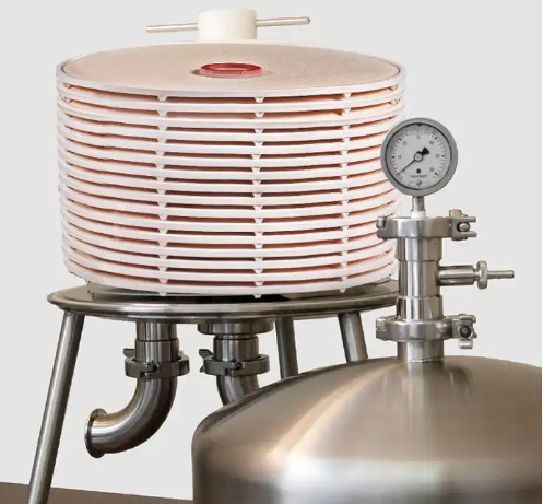 Boîtier de filtre sanitaire lenticulaire (empilement de profondeur) (MTO)